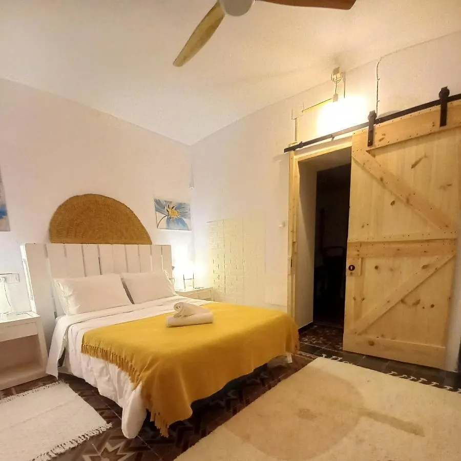 Guesthouse Jazmines Mozarabes # Wifi Baena 0*,